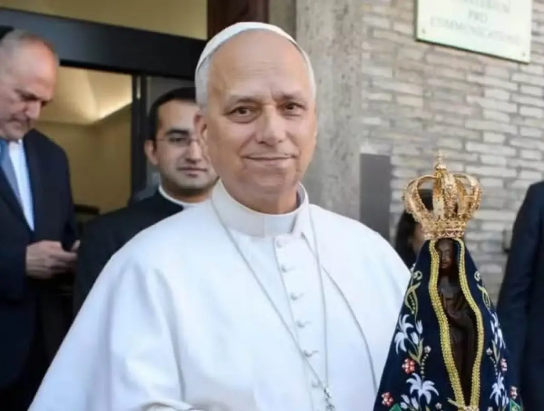 Papa Leao XIV homenageou Nossa Senhora Aparecida na Audiencia Geral no Vaticano, pedindo proteção aos brasileiros. A au…