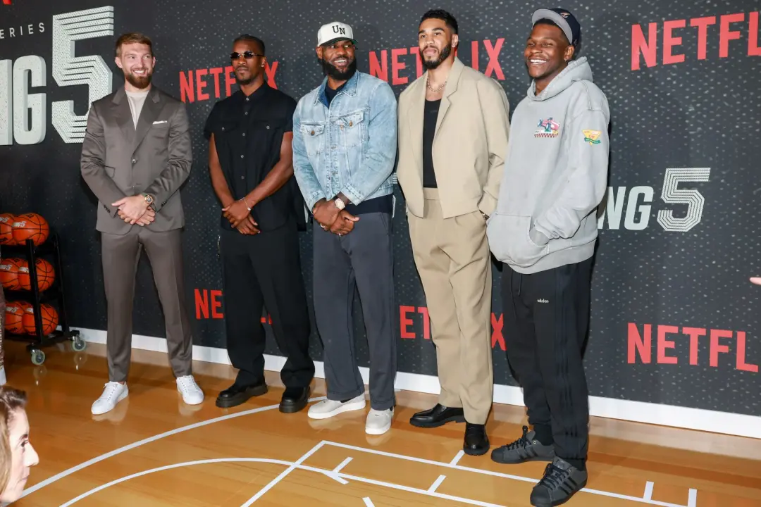 Atletas como LeBron James e Tom Brady estão entrando no mercado de produção de Hollywood. Um modelo de sucesso começand…