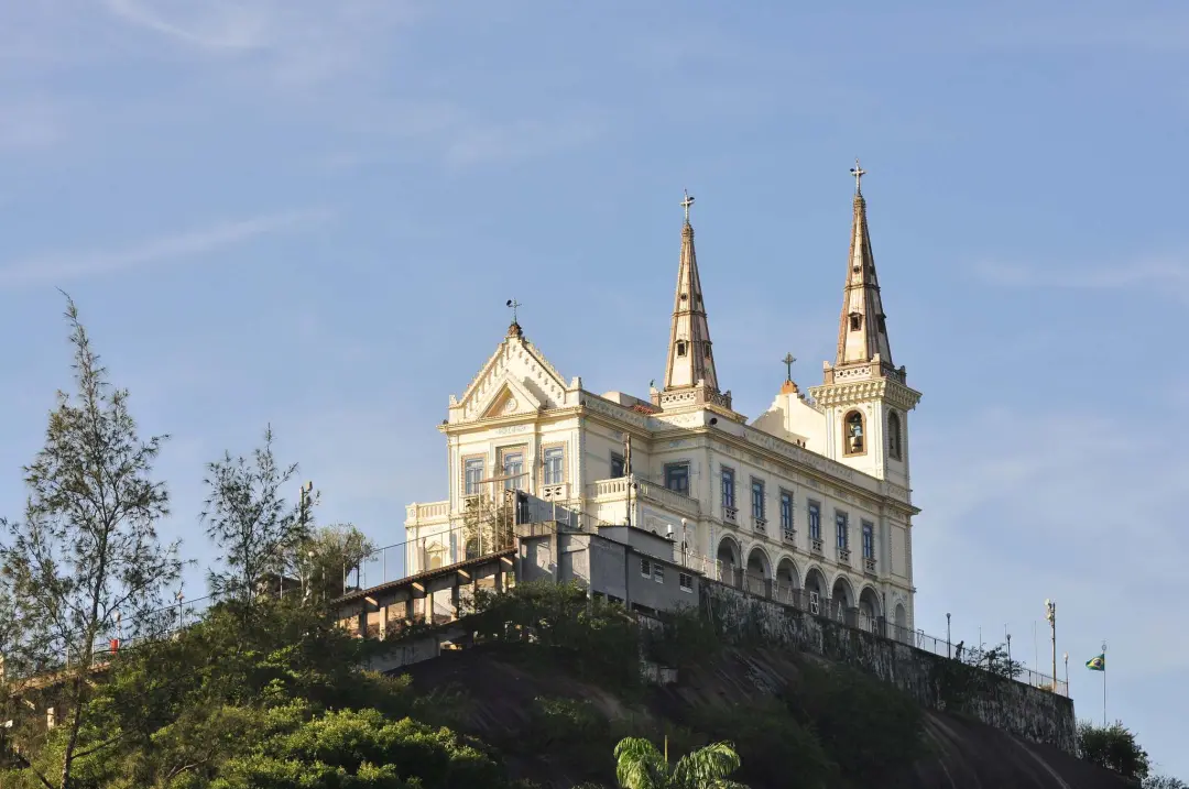 Festa da Penha rola em Curitiba com samba, shows e procissão até dia 25. Programação gratuita na Basílica Santuário de …