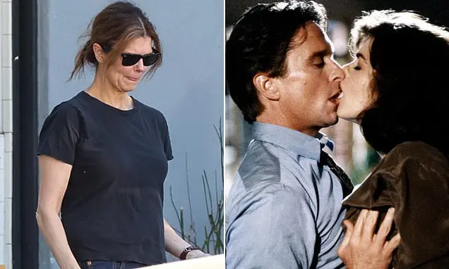 Jeanne Tripplehorn rompeu o silêncio sobre o casamento após o ícone de Hollywood Michael Douglas expor o caso deles. É …