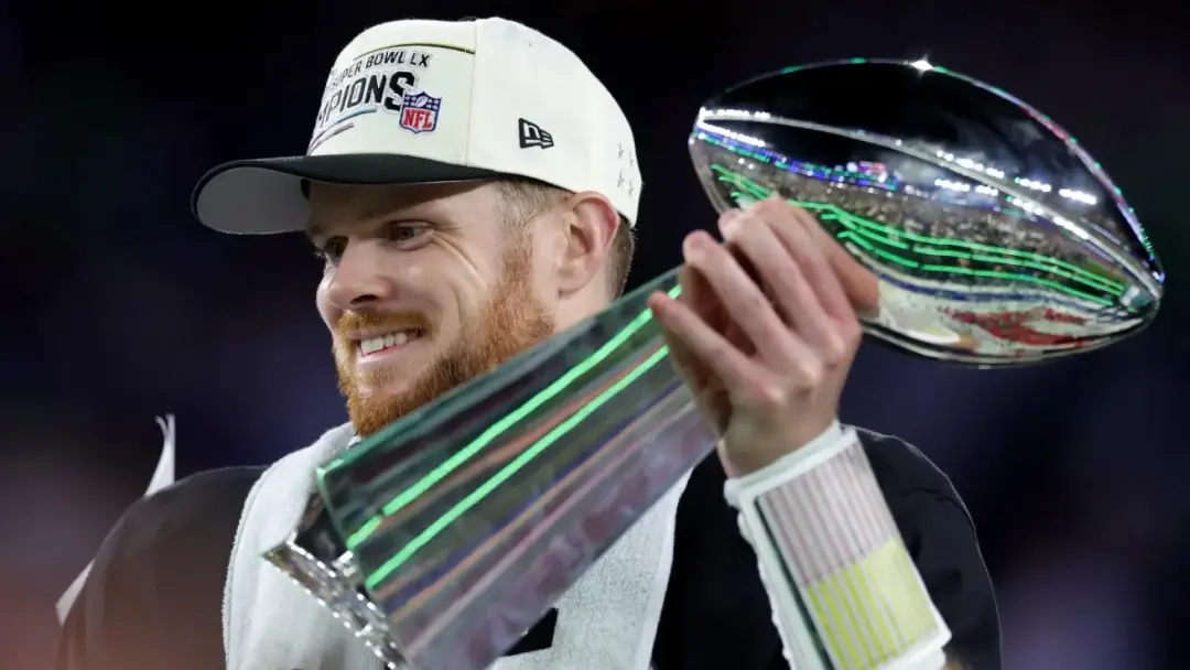 Disney+ vai transmitir o Super Bowl de 2027, e a ESPN produzirá pela primeira vez na história. Isso mostra a corrida po…