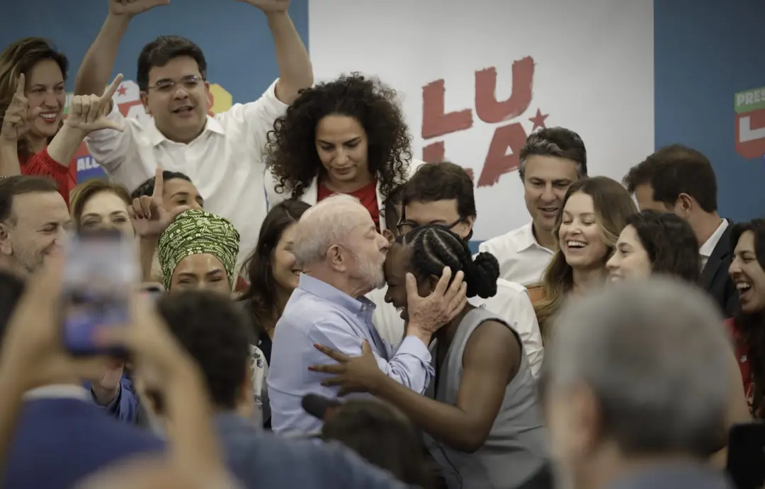 Reunião do presidente Lula com jovens eleitos mostrou a tensão entre o foco no legado e a necessidade de propostas futu…