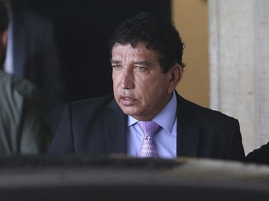 Senador Magno Malta afirmou que o impeachment continua prioridade da direita para 2027, mesmo com possíveis acenos do M…