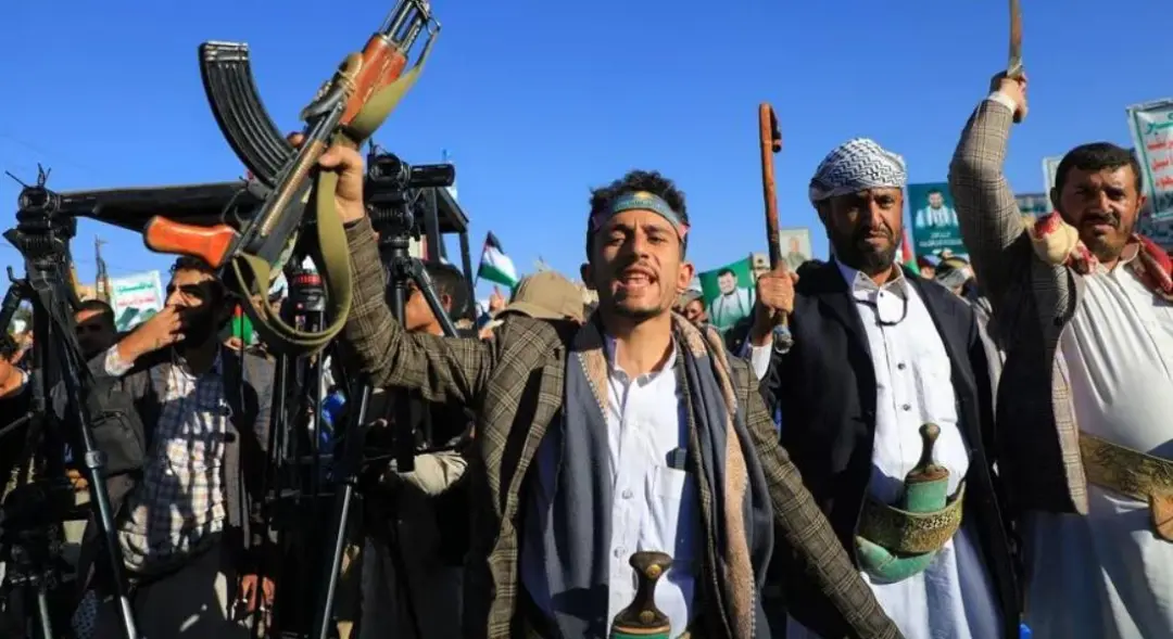 Três pessoas morreram em ataques reivindicados por houthis contra aeroportos na Arábia Saudita. Isso gera mais instabil…