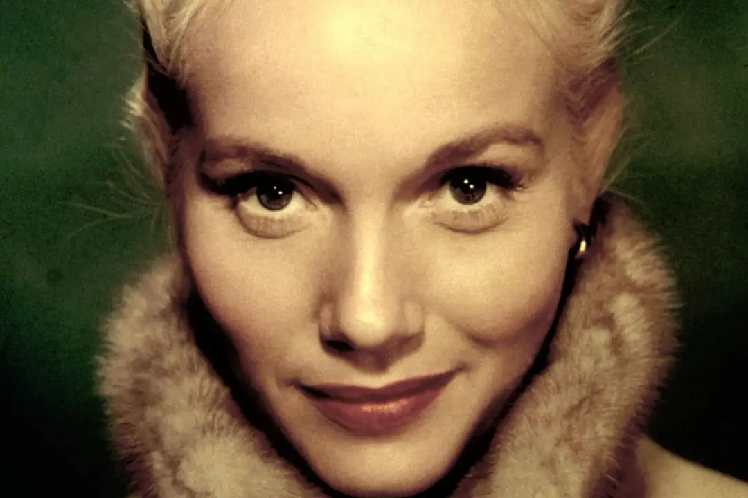 Eva Marie Saint, vencedora do Oscar, faleceu aos 102 anos. Ela foi uma estrela relutante que encarou nomes grandes de H…