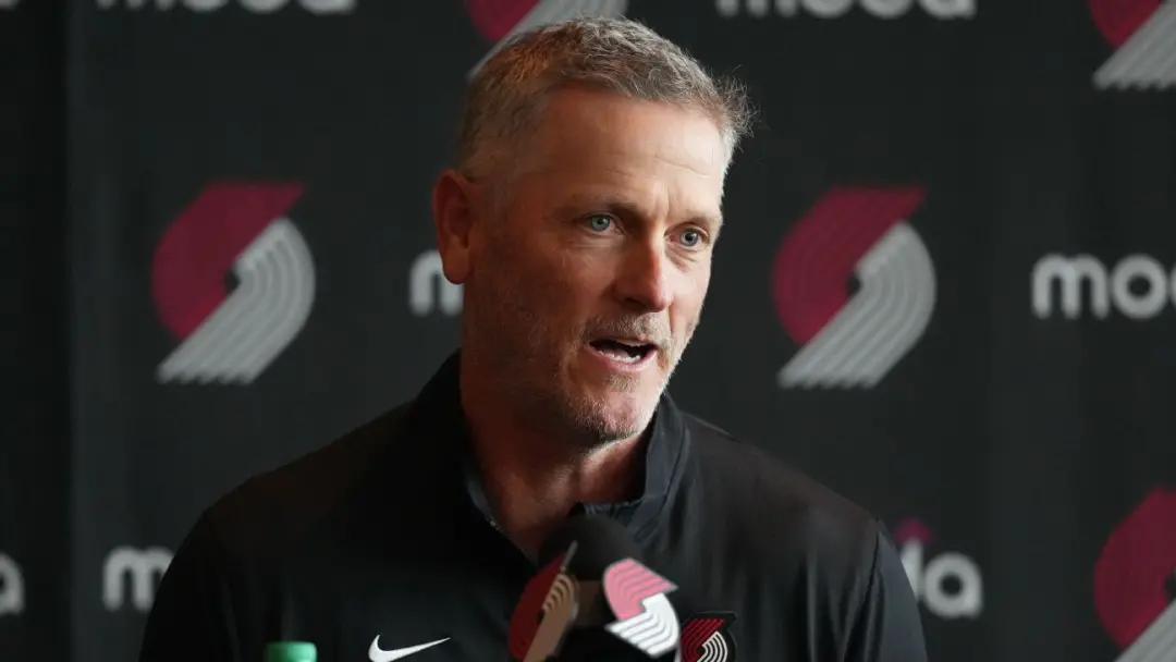 Tom Dundon, novo dono dos Blazers, disse aos sócios que quer trazer um campeonato para Portland. É um sinal que mostra …
