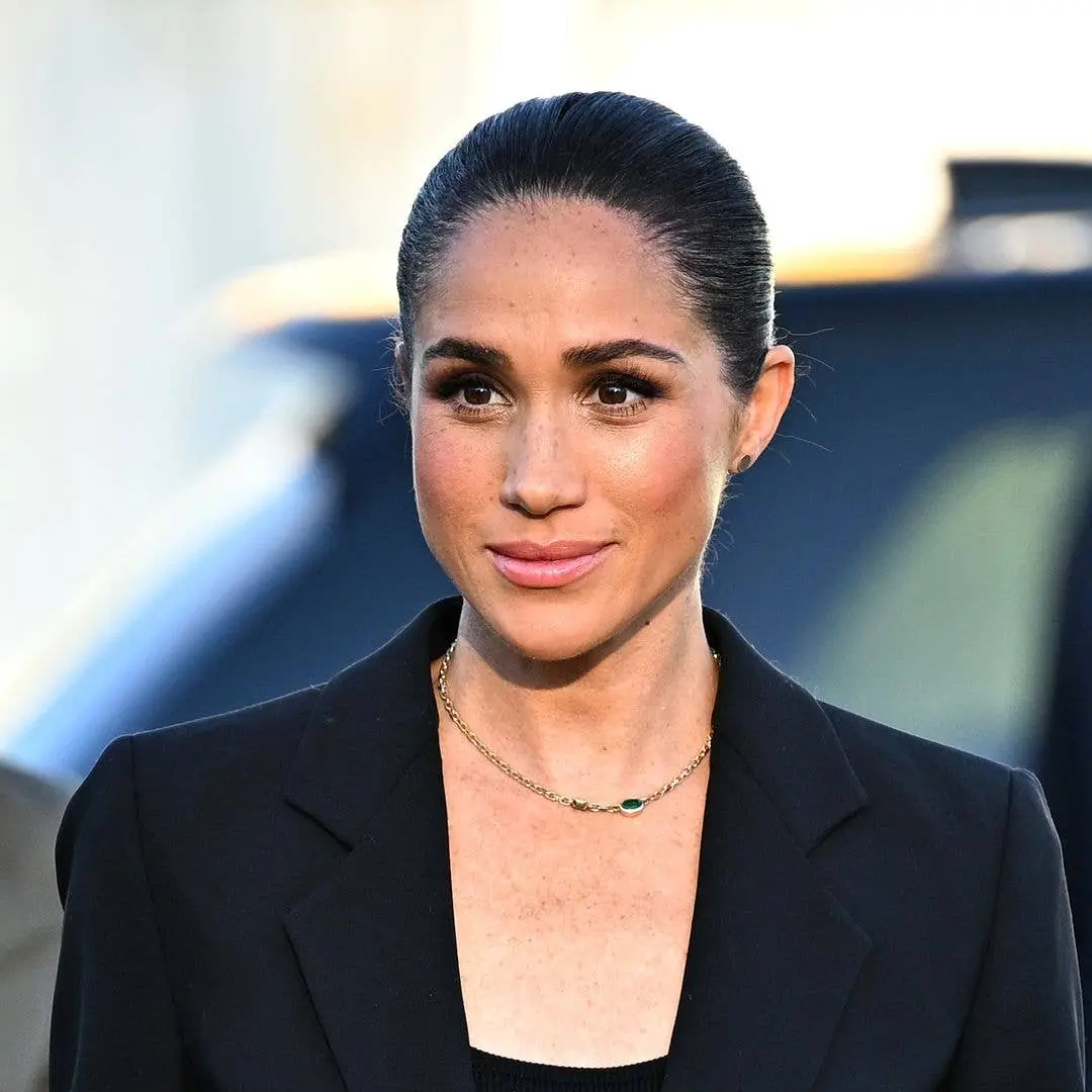 Meghan Markle mostrou figura incrível com look preto ao anunciar atualização da marca de estilo de vida As Ever. É bom …