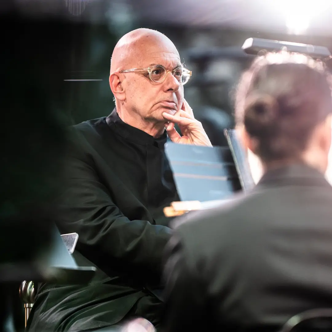 Leon Botstein, presidente de um college de artes liberais, renuncia após ser descoberto por manter amizade com Jeffrey …