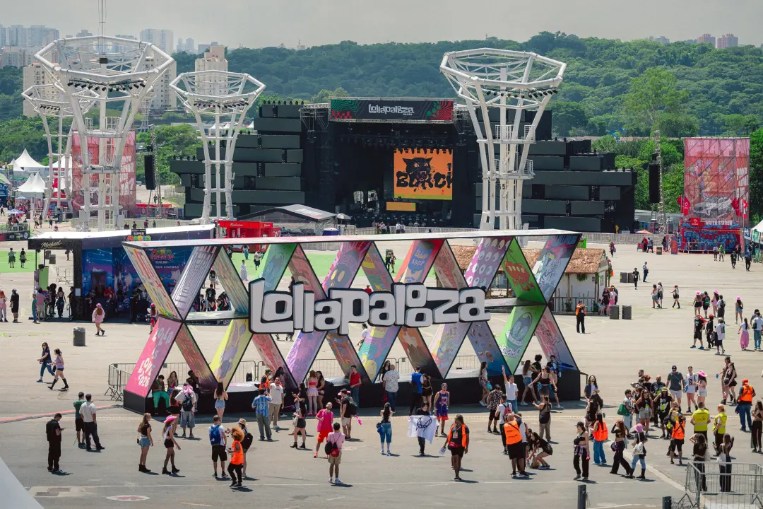 19, 20 e 21 de março de 2027 em Interlagos, São Paulo, será o Lollapalooza Brasil de 15 anos. A divulgação do line-up e…
