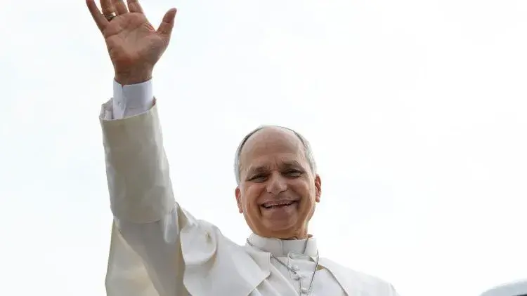 Papa Leão XIV pediu proteção de Nossa Senhora Aparecida aos brasileiros durante a Audiência Geral no Vaticano. Essa men…