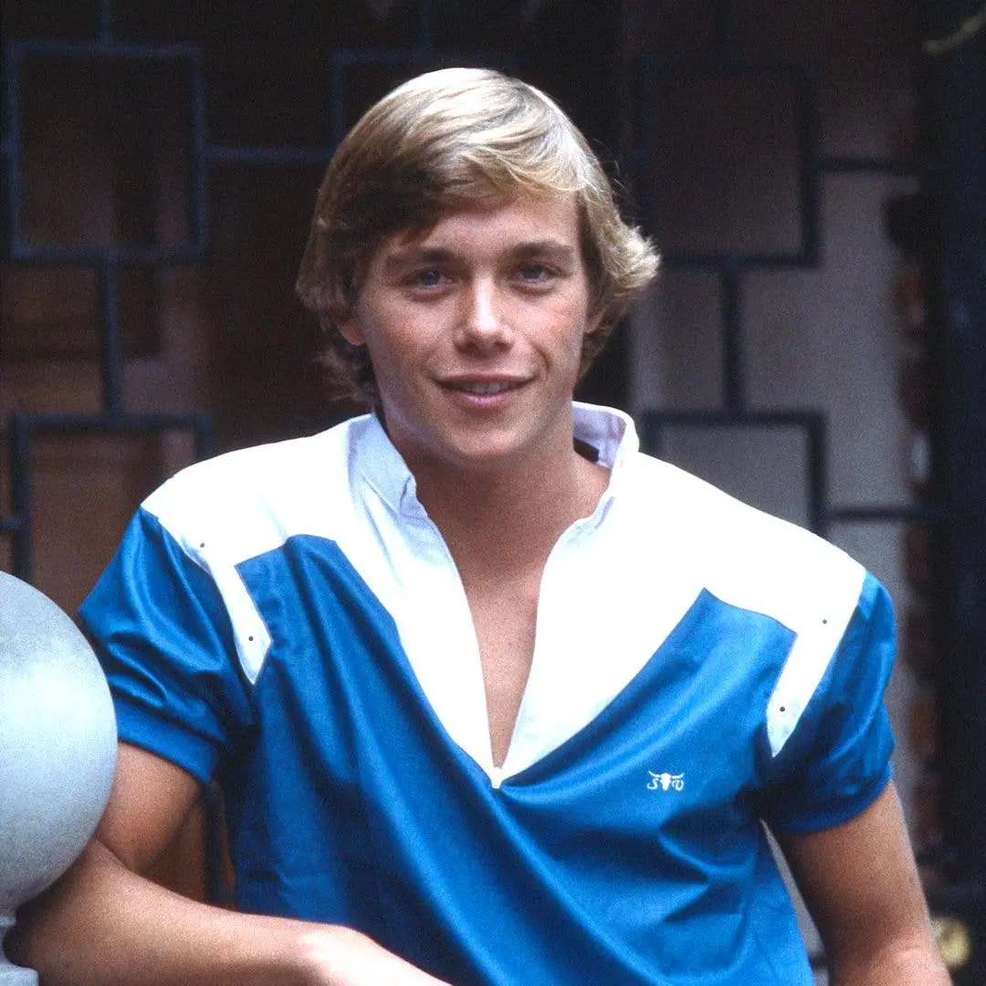 Christopher Atkins, astro de Blue Lagoon, aparece com um visual totalmente diferente em vídeo mostrando seu hobby favor…