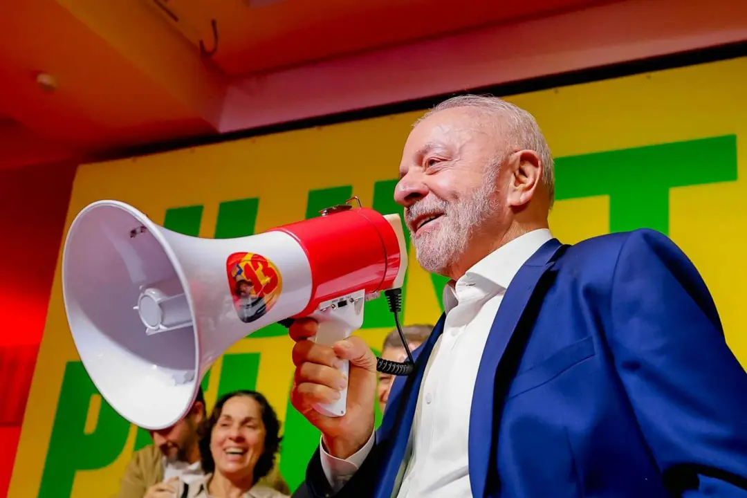 Lula classificou a campanha dele como a menos organizada desde 1989. Ele acha que poderiam ter feito mais, o que me faz…