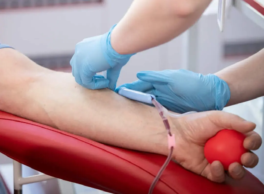 Hemocentro do RS tem expediente extra neste sábado, das 8h ao meio-dia, em Porto Alegre. A baixa nos estoques de sangue…