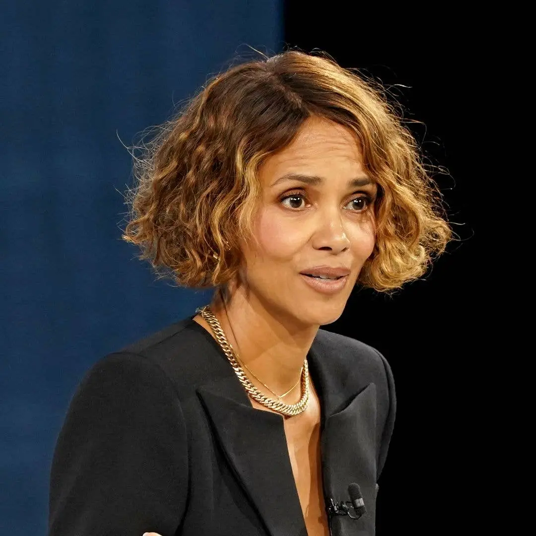 Nahla Aubry, filha de 18 anos de Halle Berry, se manifestou sobre as alegações feitas pelo ex-marido Olivier Martinez. …