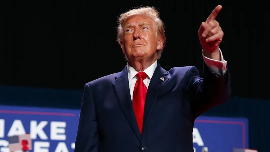 Trump voltou a falar sobre San Diego e Los Angeles ameaçando que se fossem atingidas por um míssil, veriam um espetácul…