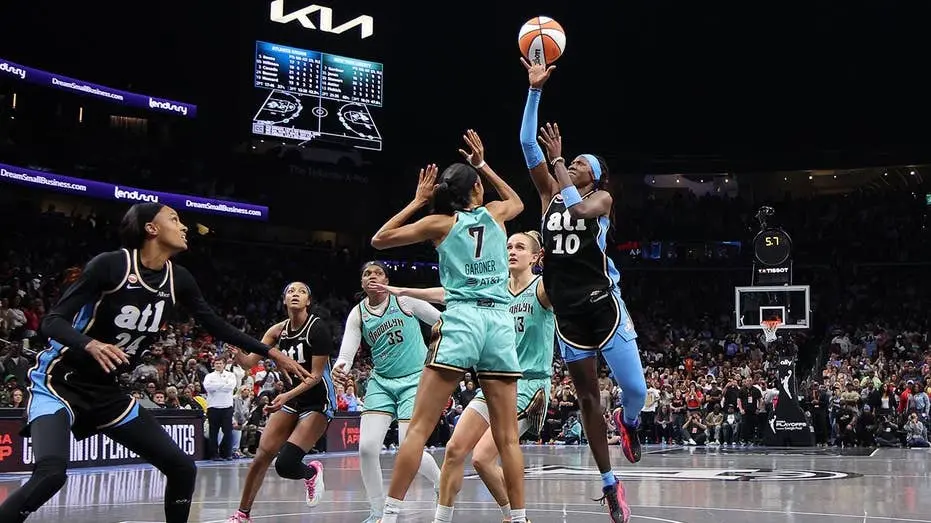 Atlanta Dream chega a uma vaga na WNBA Finals, a primeira desde 2013, após vencer o New York Liberty por 101 a 98 na pr…