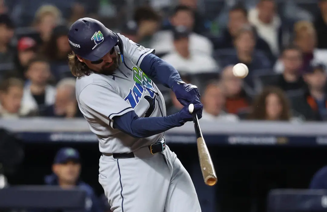 Tampa Bay Rays eliminou Yankees com sweep na série de divisão. Vilade e Mesa Jr fizeram a diferença para os Rays avança…