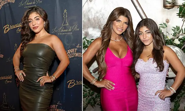 Milania Giudice pediu desculpas à mãe após o vídeo da briga no aeroporto. Pelo que vi, a mudança de postura mostra que …