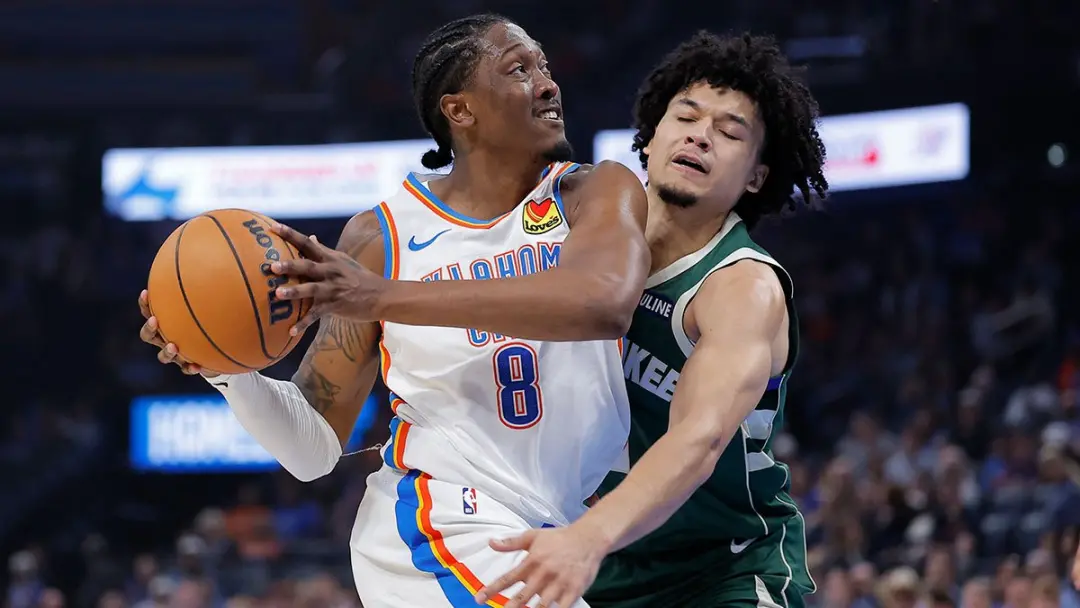 Jalen Williams teve estreia no preseason com 16 pontos e 6 assistências contra o Bucks. O técnico Mark Daigneault viu u…