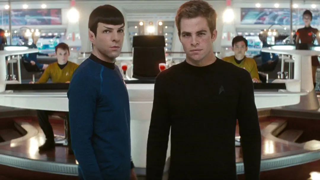Kelvin timeline de Star Trek tá voltando oficialmente após 17 anos. A divergência que aconteceu quando o capitão Nero f…