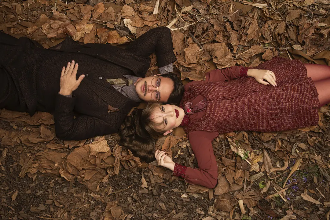 Larissa Manoela e André Luiz Frambach estreiam Descalços no parque no Teatro Clara Nunes, no Rio de Janeiro. É bom ver …