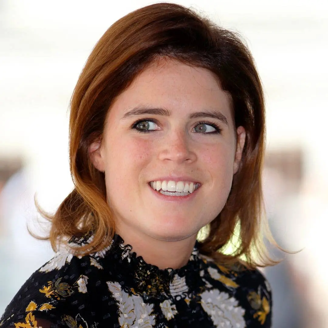 Royal breaking social media rules, do príncipe William tirando selfies ao vazamento do palácio da princesa Eugenie, ger…
