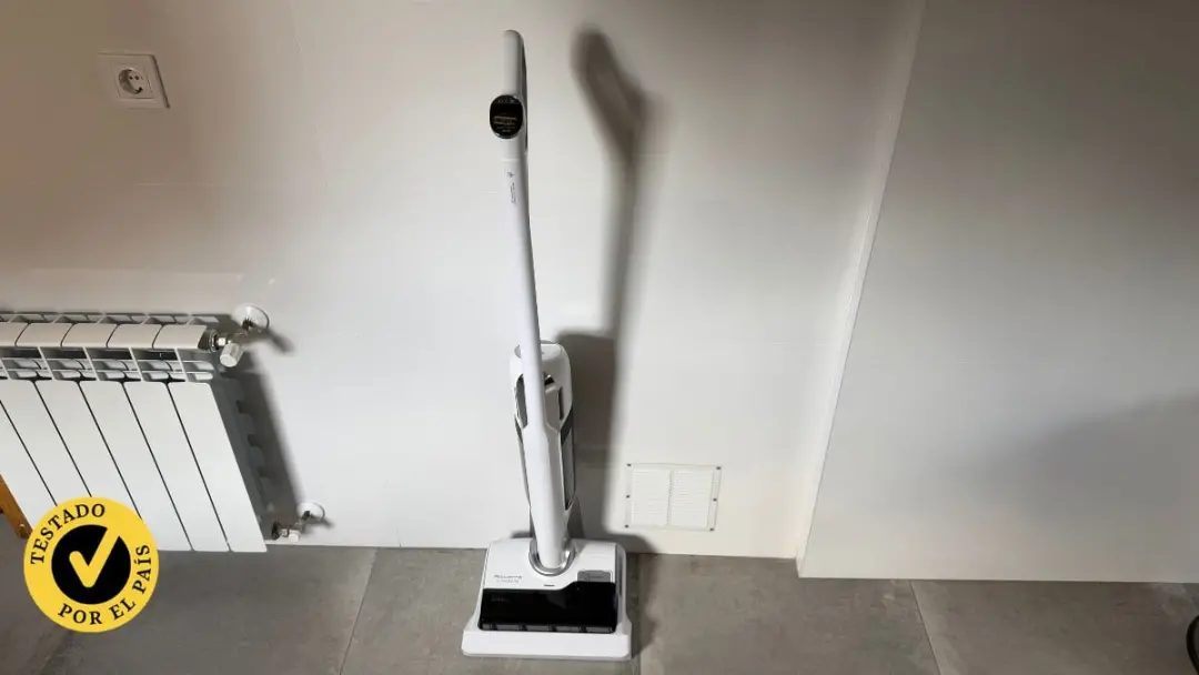 Rowenta X-Clean 12 foi eleita a melhor esfregona elétrica por ter potência boa e limpeza automática completa. Dá pra ve…