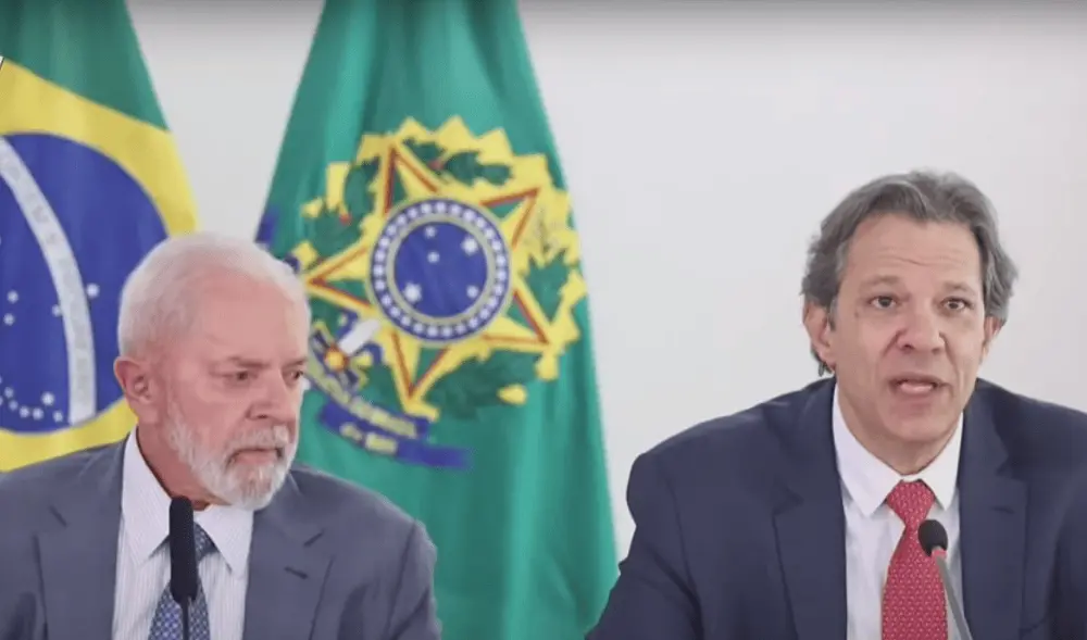 Haddad deve coordenar campanha de Lula em São Paulo no segundo turno. A mudança na estrutura acontece pra tentar revert…