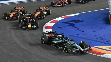 Julianne Cerasoli fala sobre o GP de Singapura da F1. Acho que acompanhar a comunicação e as mudanças nesses eventos de…