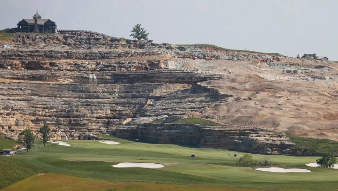 Payne’s Valley vai ter um dia grátis com um sorteio de quatro lugares, que vale uns 1200 dólares. A ideia é adivinhar q…