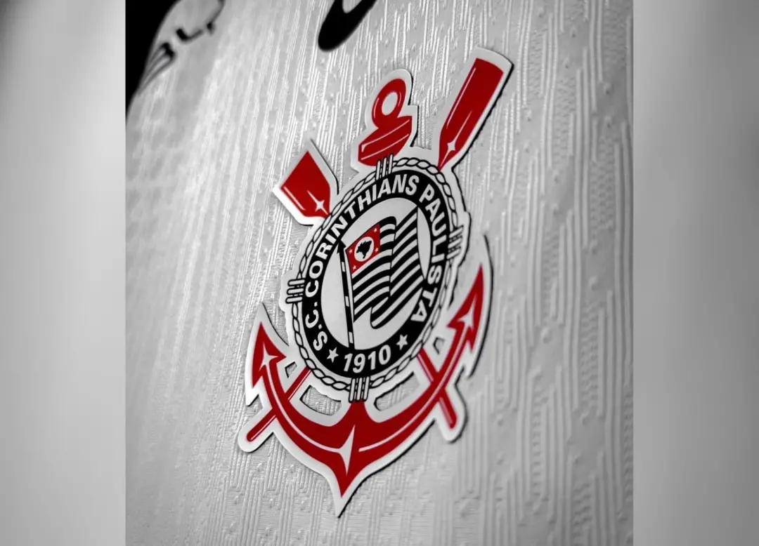 Corinthians recebeu 13,5 milhões da Caixa para cobrir salários após acordo sobre os 27 milhões retidos da conta da Aren…