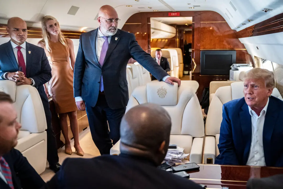 Chris LaCivita e James Blair, asesores de Trump, foram à Bósnia Herzegovina ajudar Milorad Dodik nas eleições legislati…