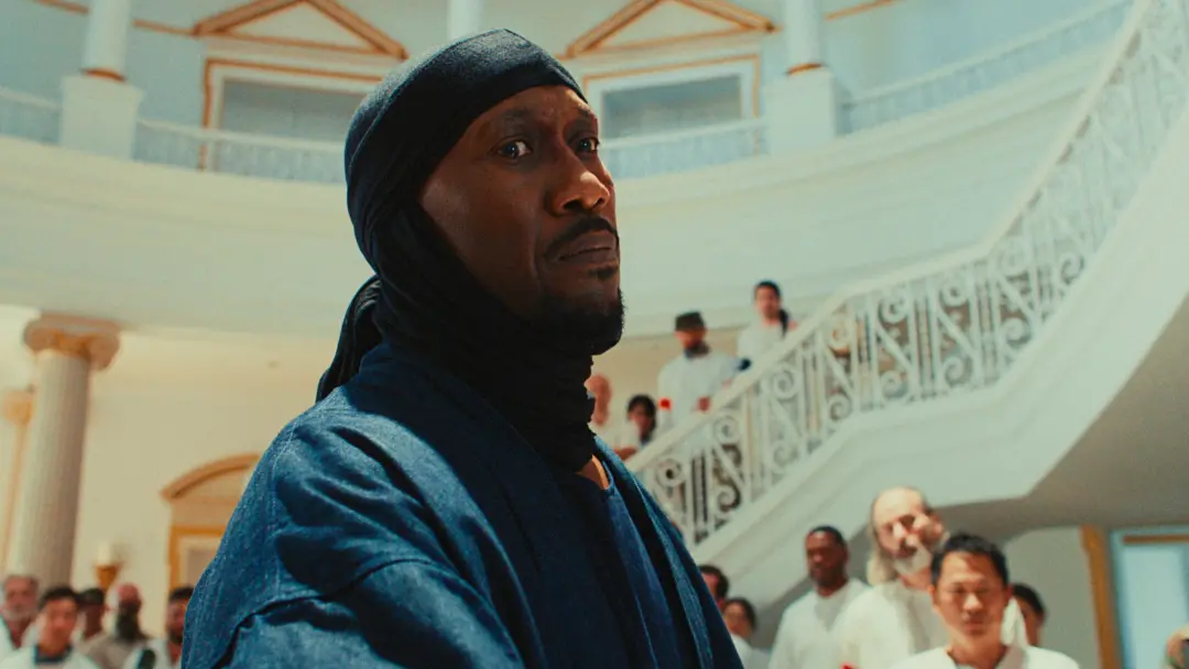 Mahershala Ali foi apresentado como Blade no MCU, mas o projeto acabou não se concretizando. A decepção ocorre porque a…