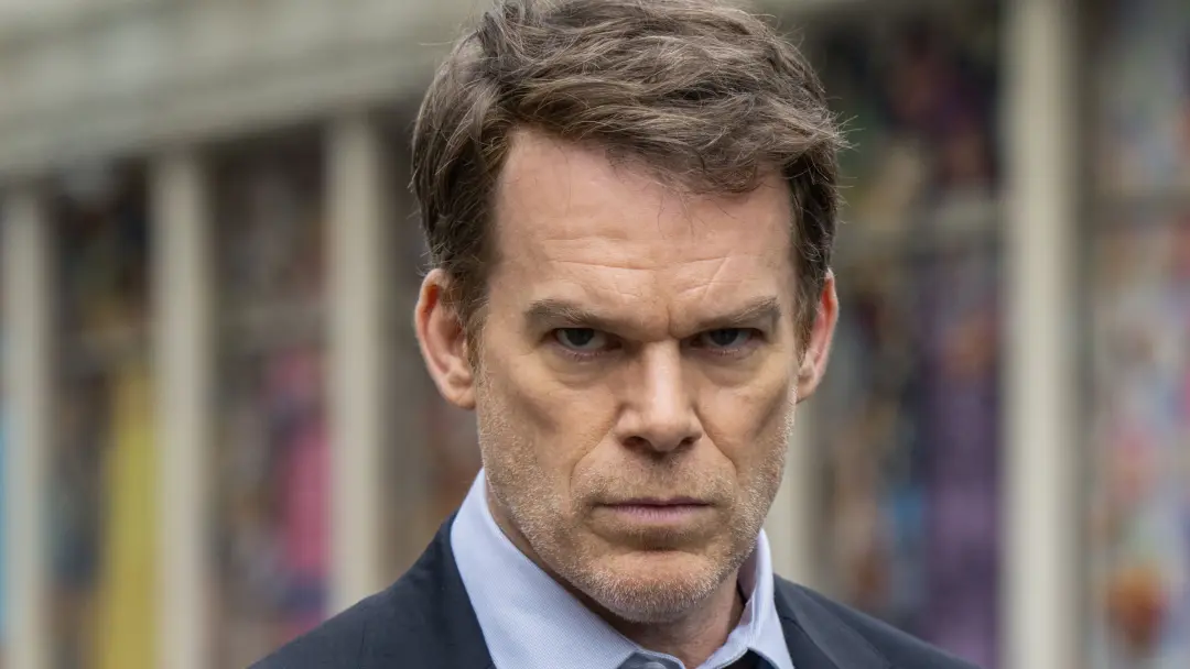Dexter, a série que virou o thriller, manteve uma atuação de Michael C Hall como o protagonista serial killer. Essa cen…