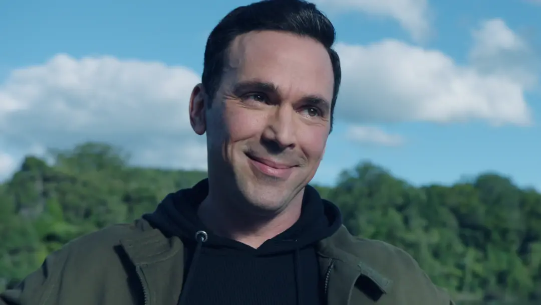 Tommy Oliver voltou nos Power Rangers, ele foi introduzido como o Ranger Verde em Outubro de 1993. O personagem virou b…