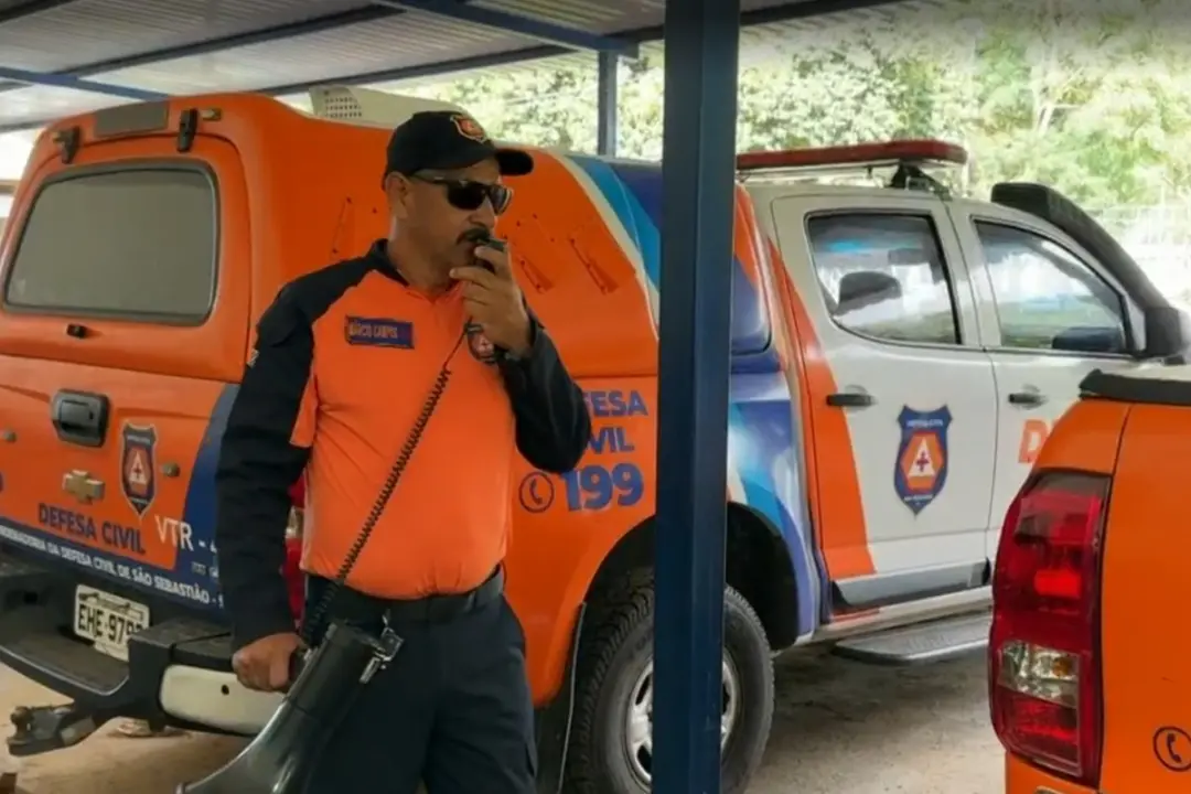 Simulado de emergência na Defesa Civil de São Sebastião ocorreu no bairro Itatinga para orientar moradores sobre riscos…