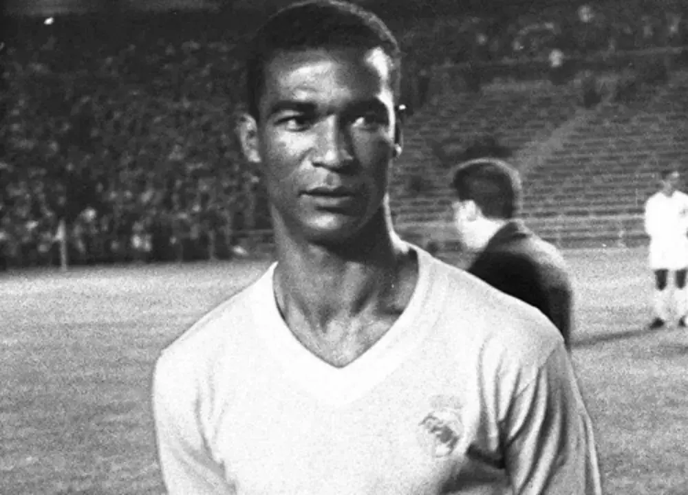 Didi quis aproveitar o duelo contra a Espanha na Copa de 1962 para vingar um boicote pessoal de Di Stéfano. A rivalidad…