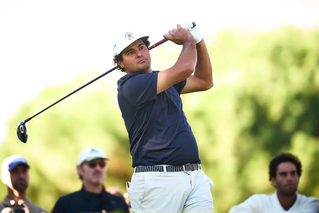 Eugenio Chacarra lidera o Open de Espanha com um dedo do pé quebrado, conseguindo 66 golpes na primeira rodada. Jogar c…