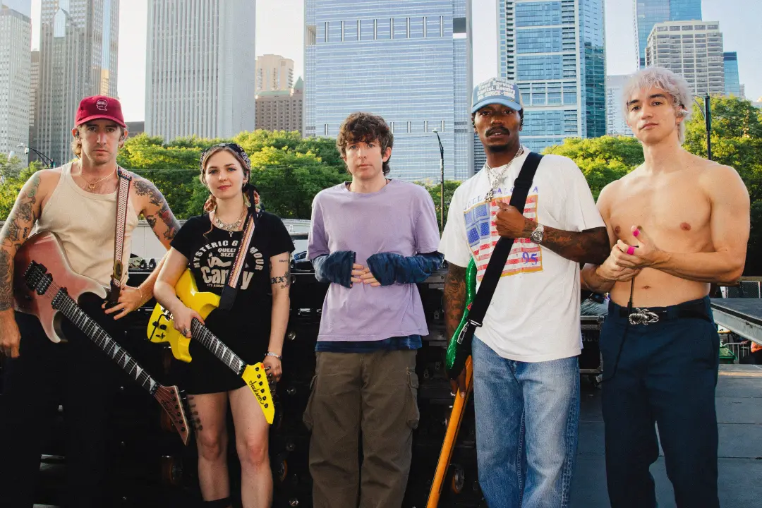 Turnstile toca show gratuito no Monumento Washington no dia 24 de outubro para apoiar esforços humanitarios no Paquistã…