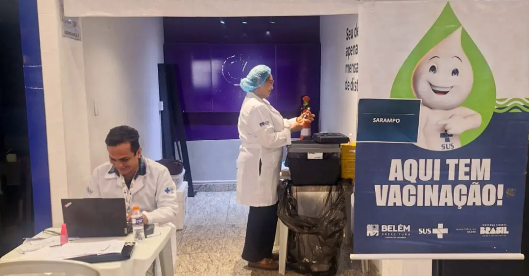 Aeroporto de Belém reforça vacinação contra sarampo entre 5 e 30 de outubro. É importante ampliar a proteção com a tríp…