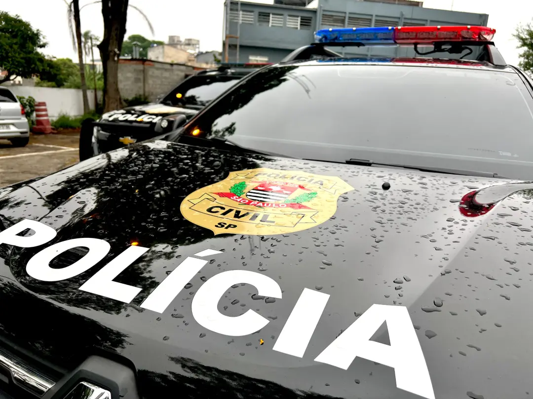 Operação V.P na capital paulista prendeu um homem e apreendeu um adolescente nas zonas leste e sul. A ação mira esquema…