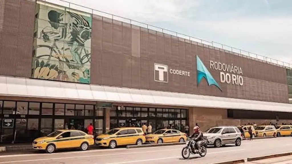 Rodoviária Novo Rio estima movimentar 112 mil passageiros no feriado de 9 a 12 de outubro, com 4.270 ônibus disponíveis…