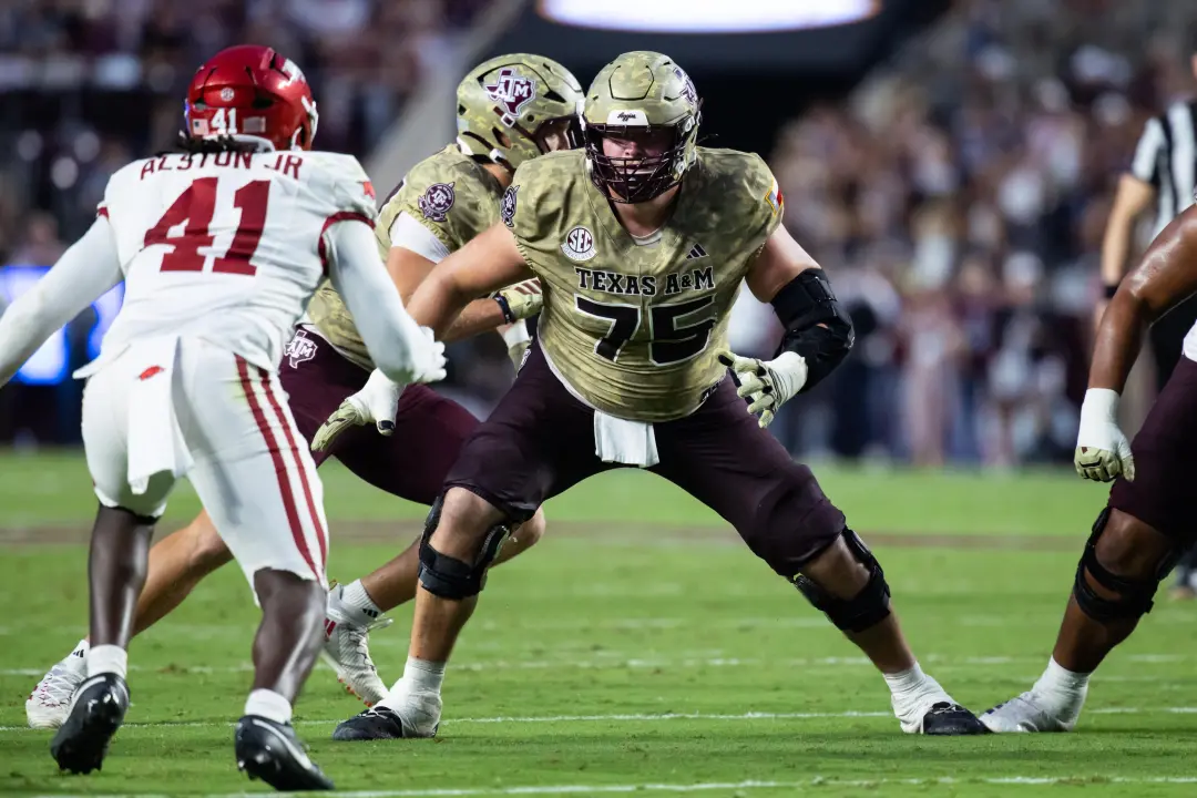 Texas A&M venceu Arkansas por 34 a 7, colocando os Aggies na coluna de vitórias da SEC. É preciso manter a estratégia d…