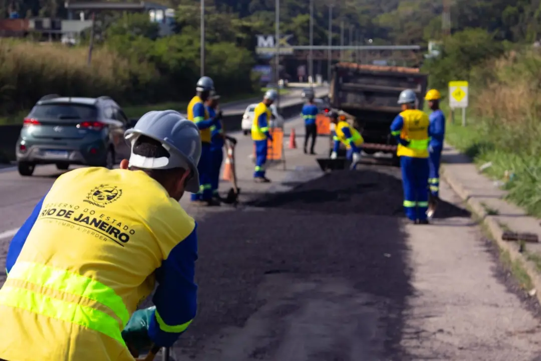 Quatorze vias no Rio de Janeiro passam por reparo de asfalto e sinalização esta semana. Essas intervenções, feitas pelo…