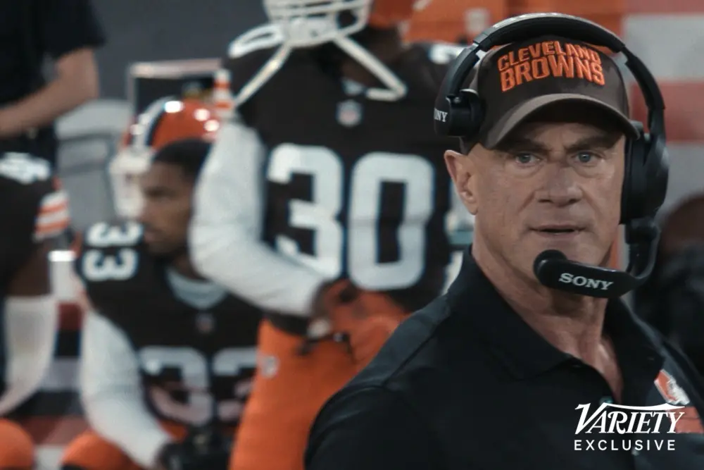 Dan Fogelman lança The Land na Hulu em 15 de fevereiro, logo após o Super Bowl. É um drama familiar com pegada da NFL, …
