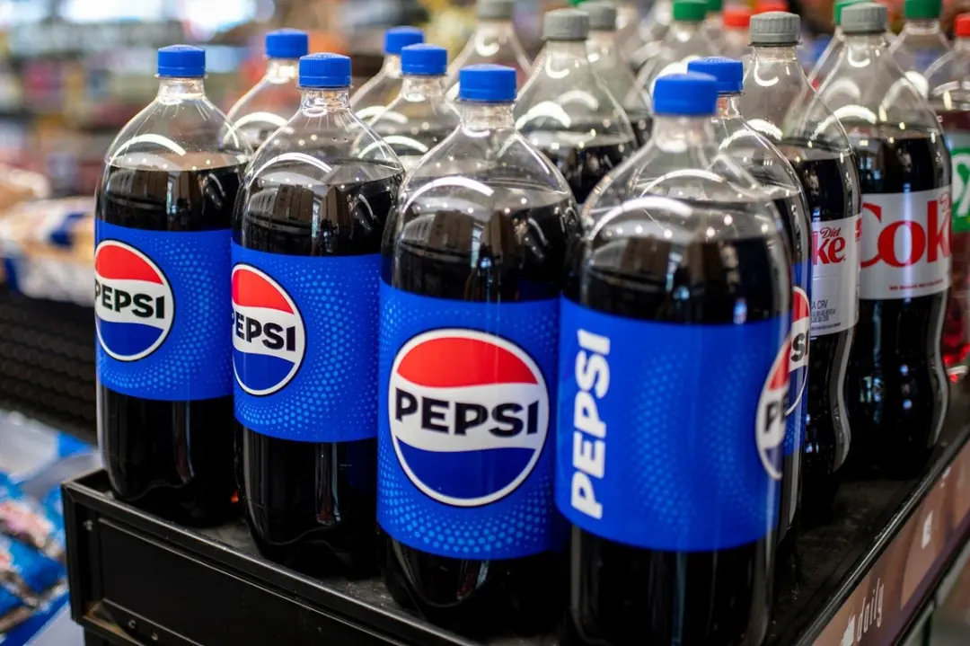 PepsiCo projeta lucro de 1 a 2 por cento no ano fiscal, abaixo do esperado de 4 a 6 por cento, por conta da fraqueza da…