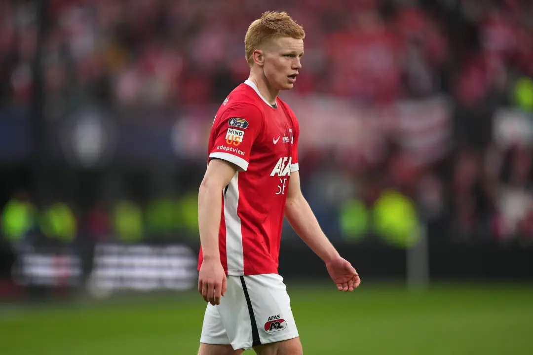 Kees Smit vai renovar contrato com o AZ Alkmaar até 2030. O clube holandês quer manter um talento que já atraiu olhares…