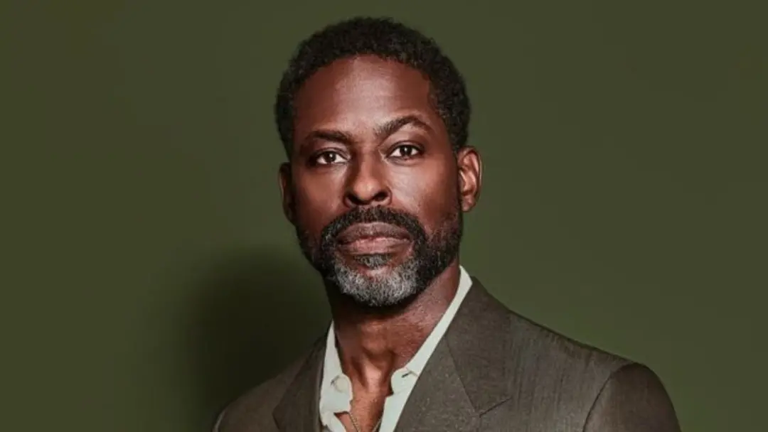 Sterling K. Brown junta Tom Hanks em The Comebacker, com Marielle Heller dirigindo, para ser lançado em 30 de julho de …