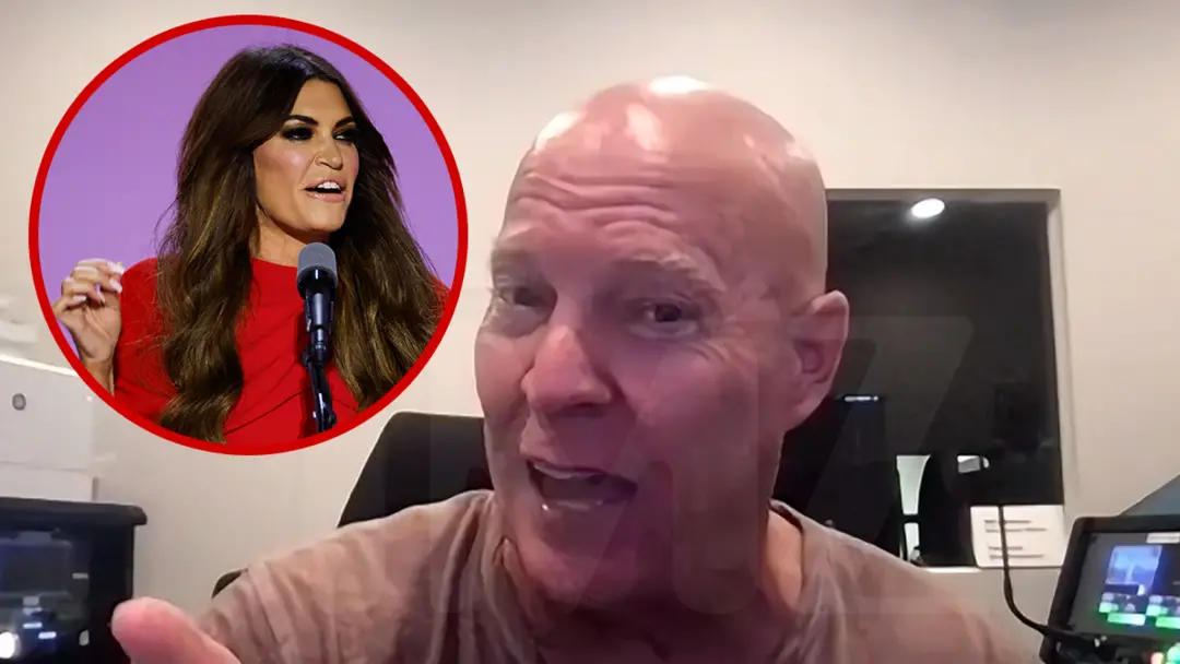 Kimberly Guilfoyle sendo chamada de grifter por Eric Deters, doando para Donald Trump, por supostamente pedir pagamento…