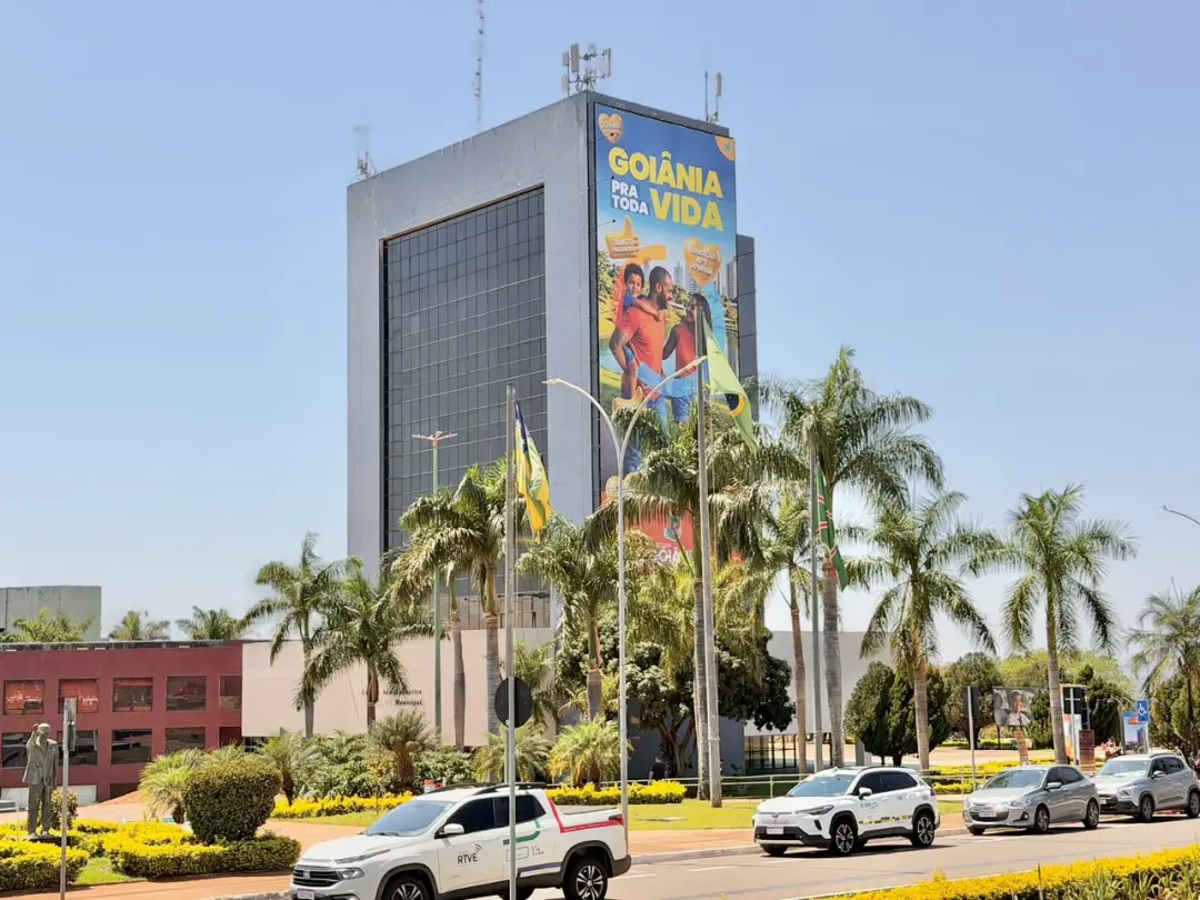 Prefeitura de Goiânia simplificou as regras do Alvará para quem usa imóvel compartilhado. Agora, cada empresa conta com…
